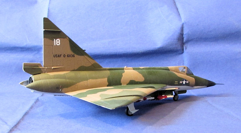 USAF_F_102_Delta_Dagger_SEA_II.JPG