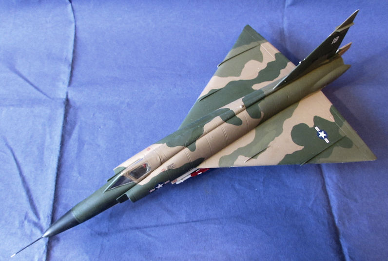 USAF_F_102_Delta_Dagger_SEA_III.JPG